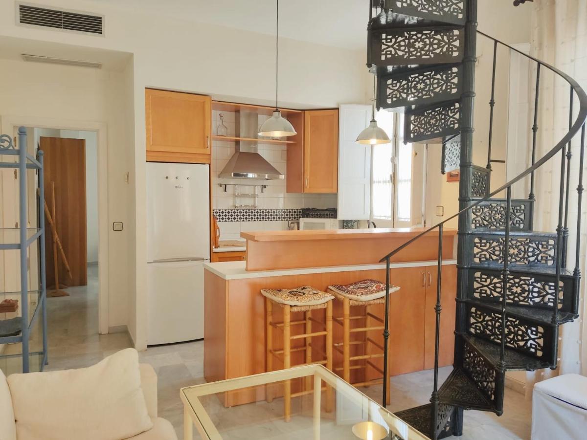 Homeyseville-duplex Con Terraza Santa Cruz 5 Pax, Parking Optional Apartment